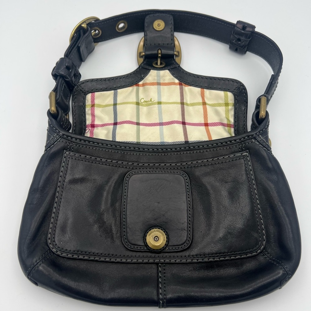 Vintage Coach Black Leather Shoulder Bag - Picture 7 of 11